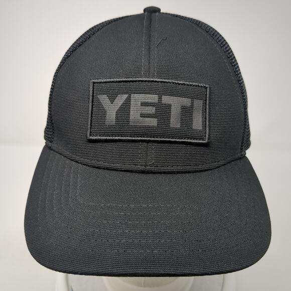 Yeti Coolers Snapback Trucker Hat Black One Size Adjustable Embroidered 6 Panel - Picture 2 of 9